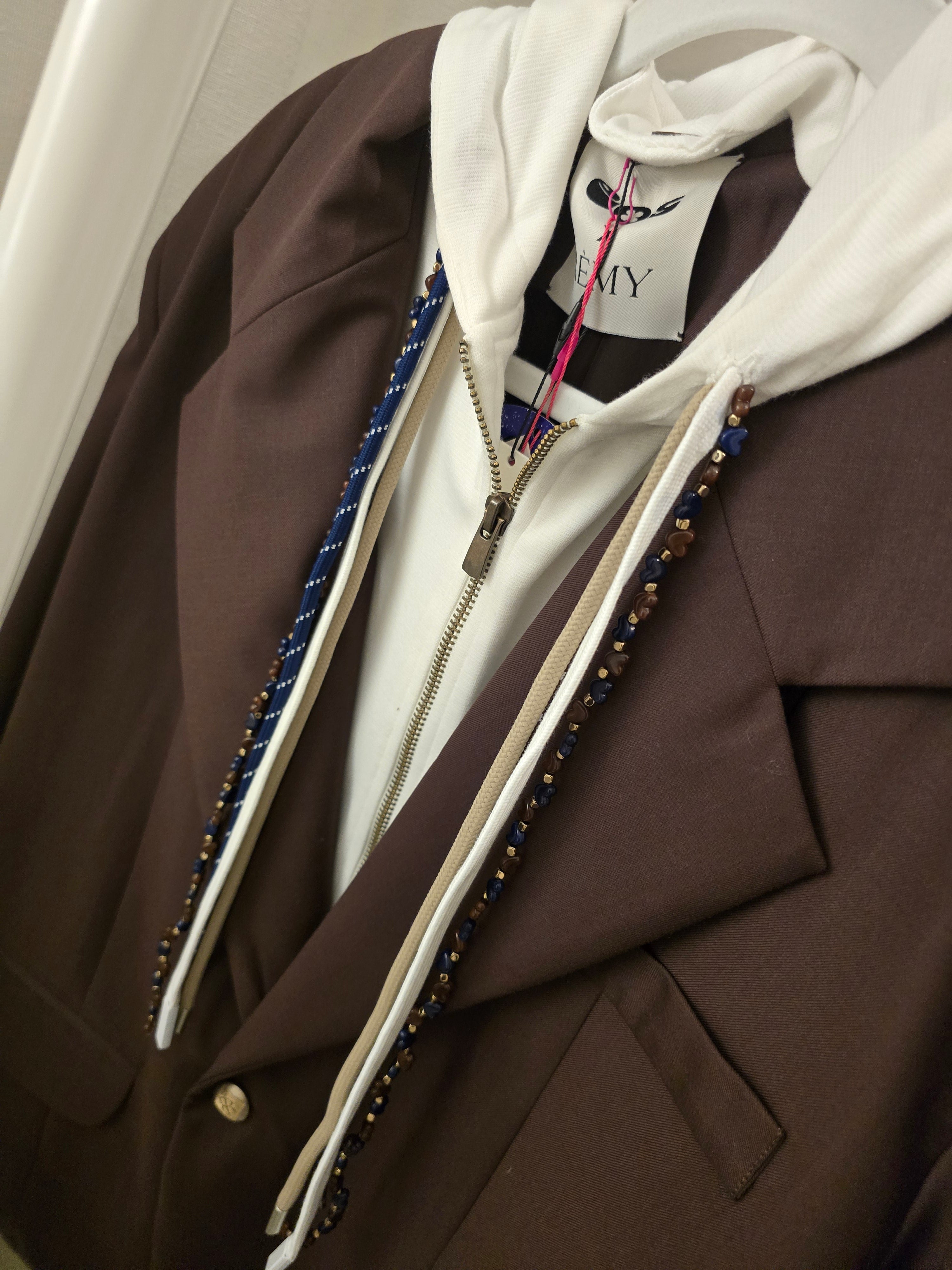 The Kool EOS X Rèmy Blazer Brown