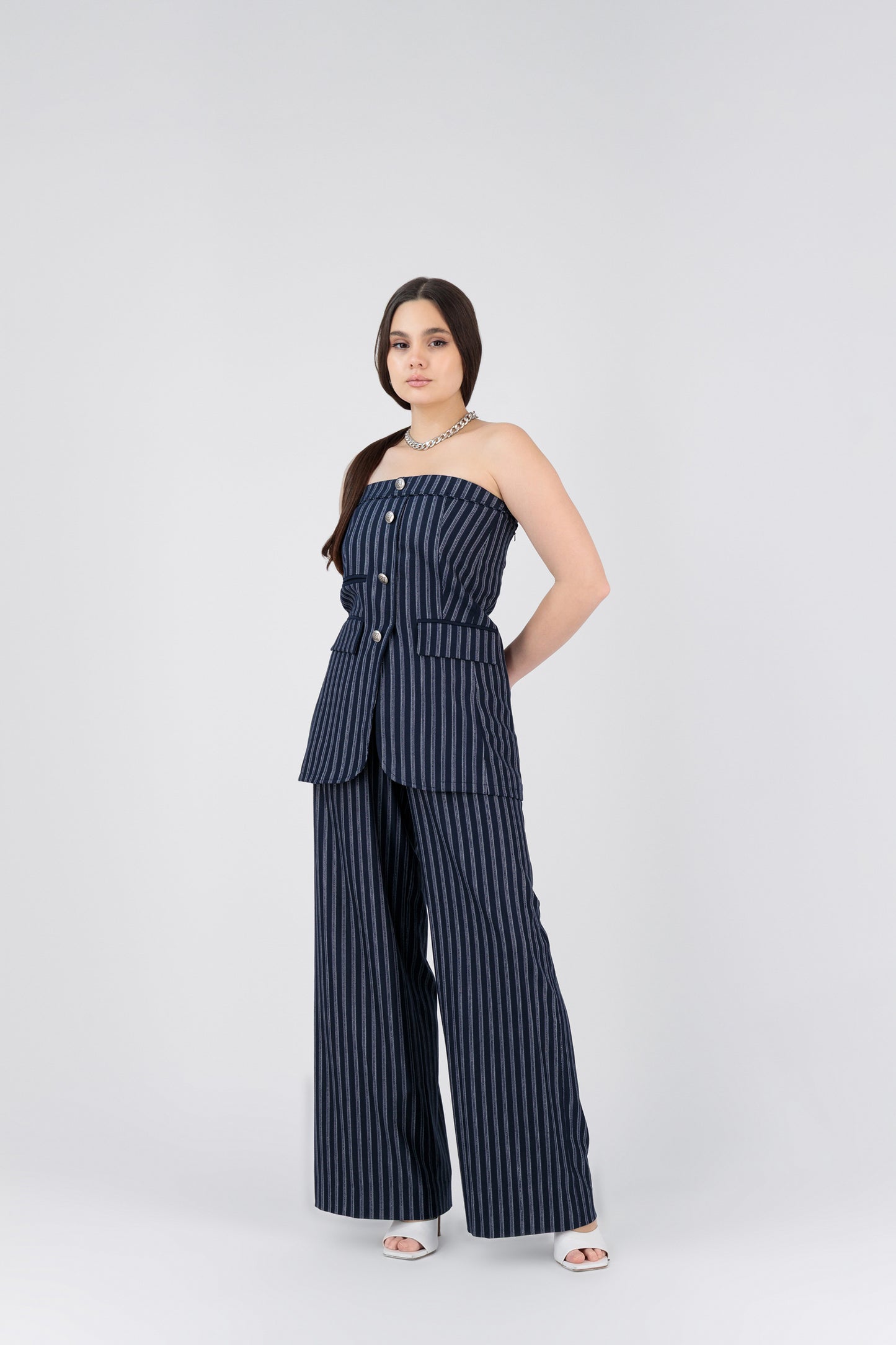 Uptown Stride Stapless Vest